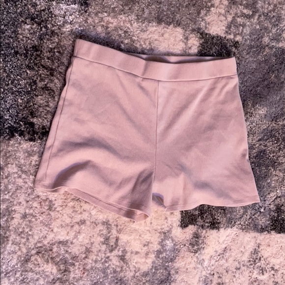 Two piece set - Picture 3 of 3